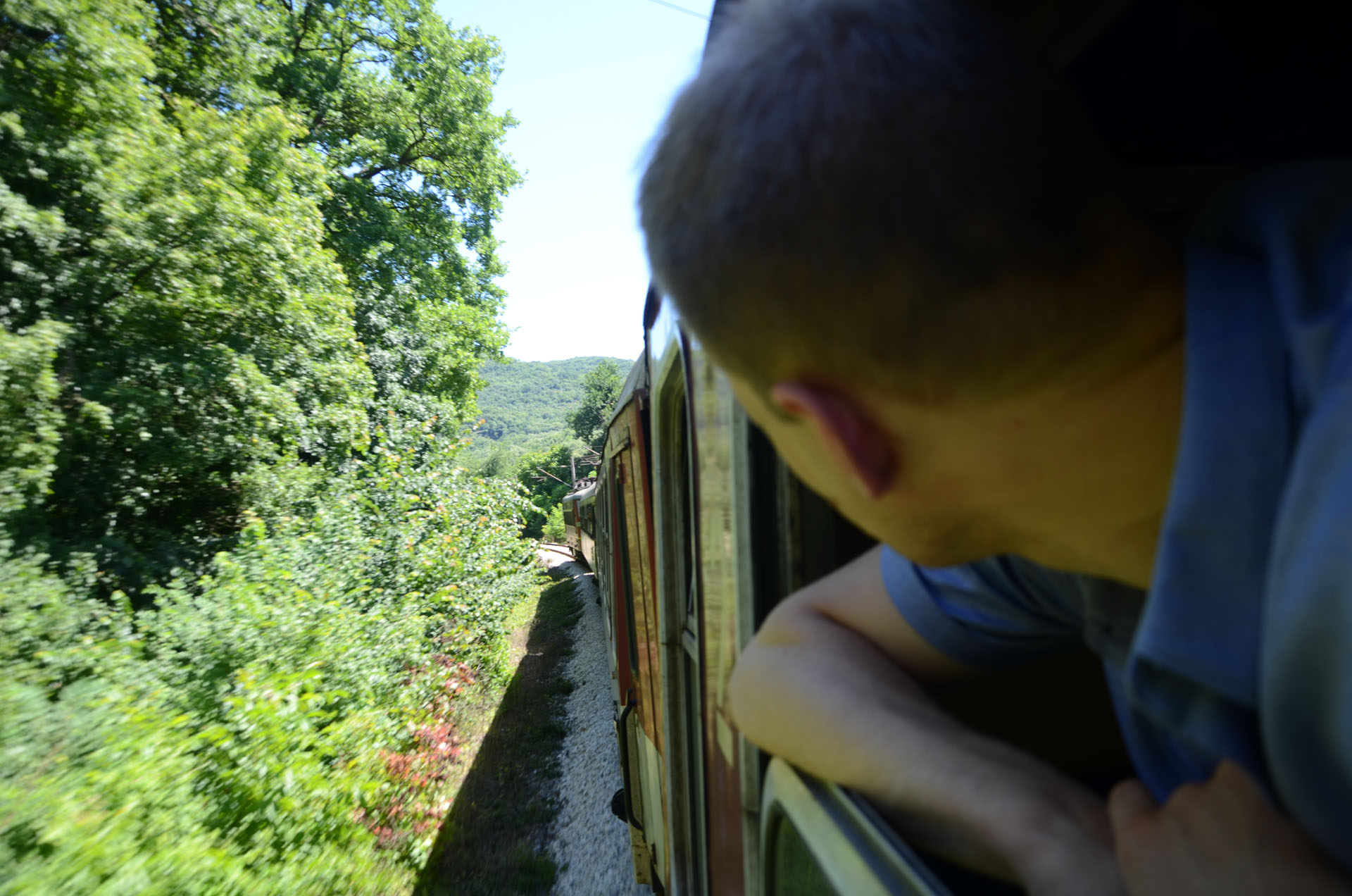 Gorna Orjachovitsa - Veliko Tarnovo train