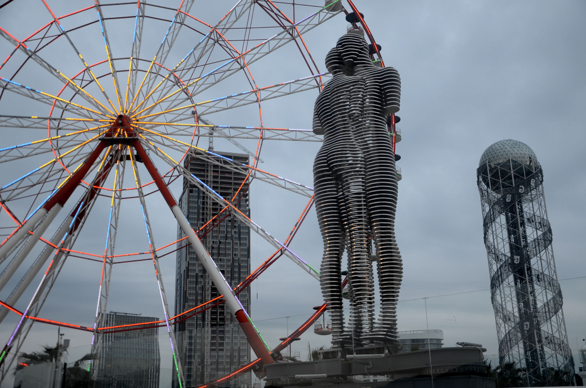 Ali and Nino Sculpture & Alphabet Tower